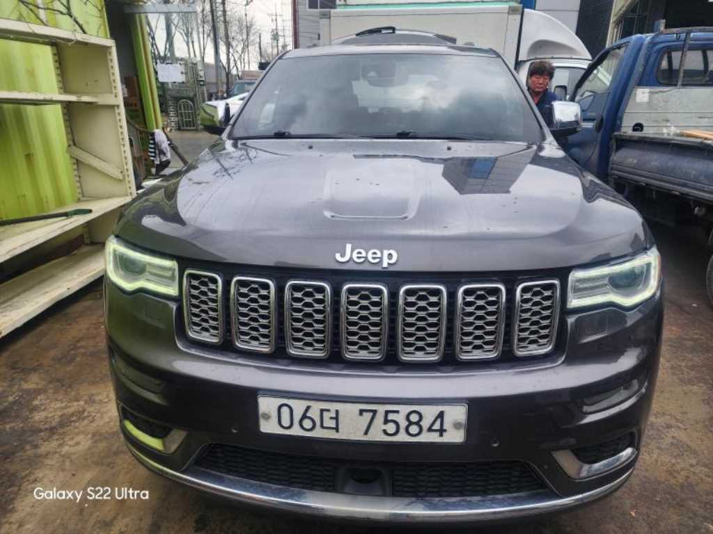 Jeep Cherokee 2019 Gris - Importación desde Corea - HF Imports Iquique - Foto 1