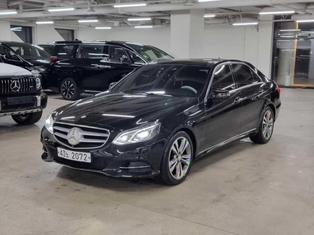 Mercedes Benz E class - Vista 2