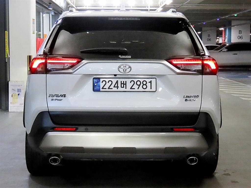 Toyota RAV4 - Vista 5