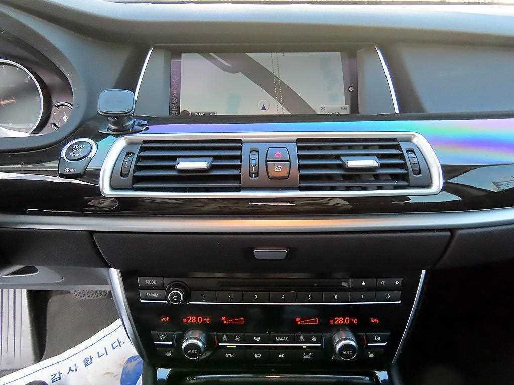 BMW Gran Turismo - Vista 12