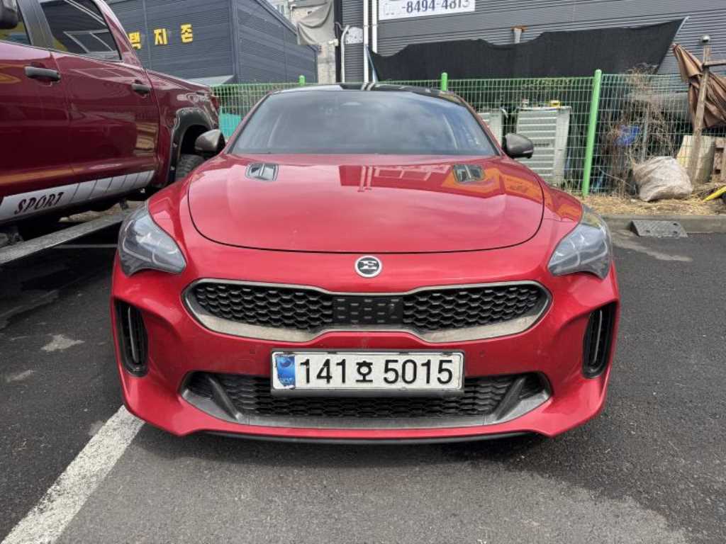 KIA Stinger 2021 Rojo - Importación desde Corea - HF Imports Iquique - Foto 1