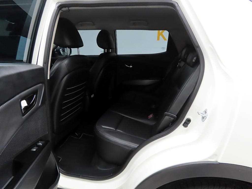 Ssangyong Tivoli 2022 Blanco - Importación desde Corea - HF Imports Iquique - Foto 14
