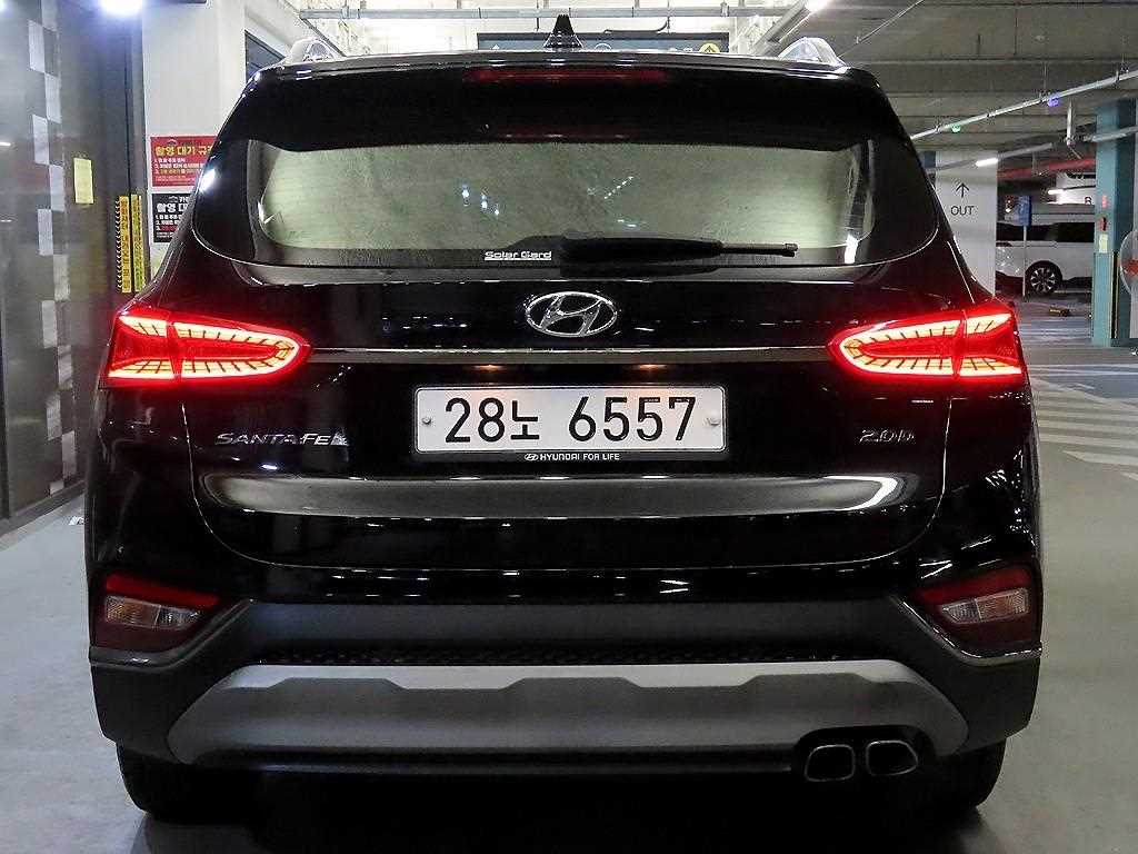 HYUNDAI Santa Fe - Vista 6