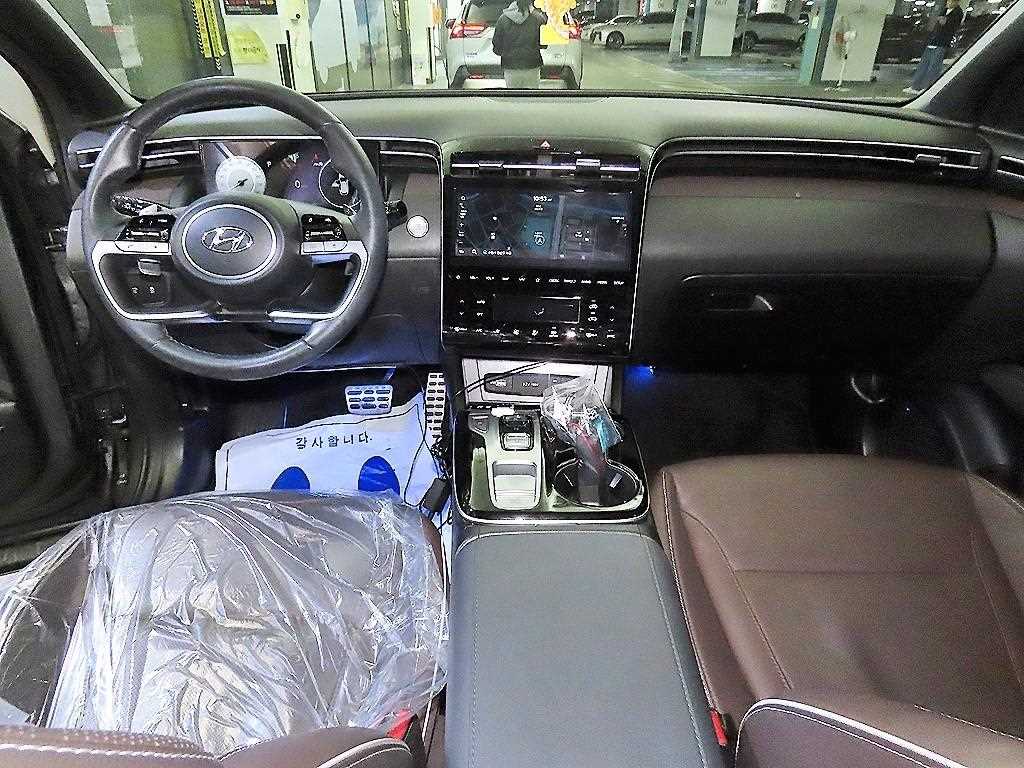 HYUNDAI Tucson - Vista 10