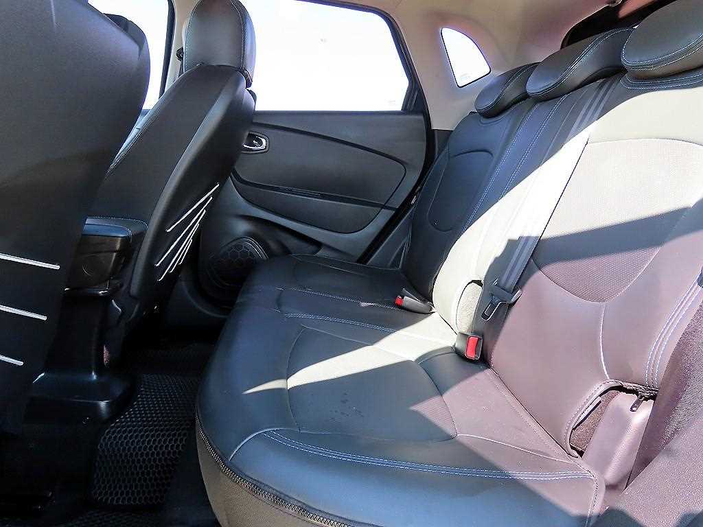 HYUNDAI Santa Fe - Vista 6