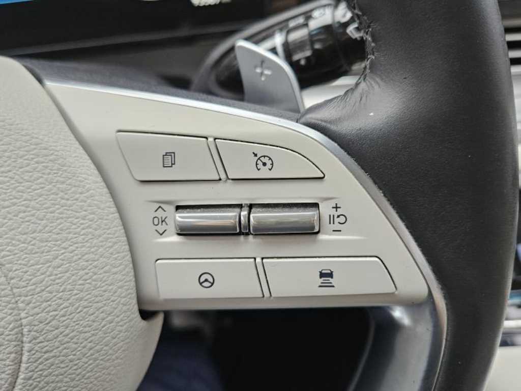 HYUNDAI Grandeur - Vista 8