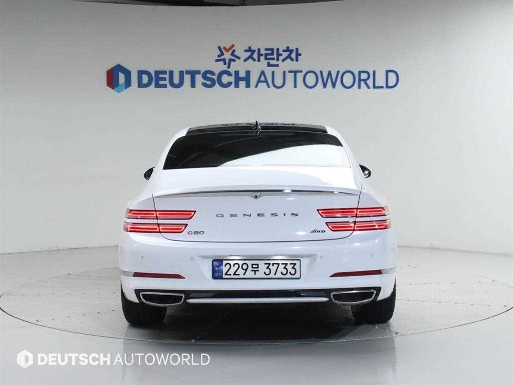 Genesis G80 - Vista 4