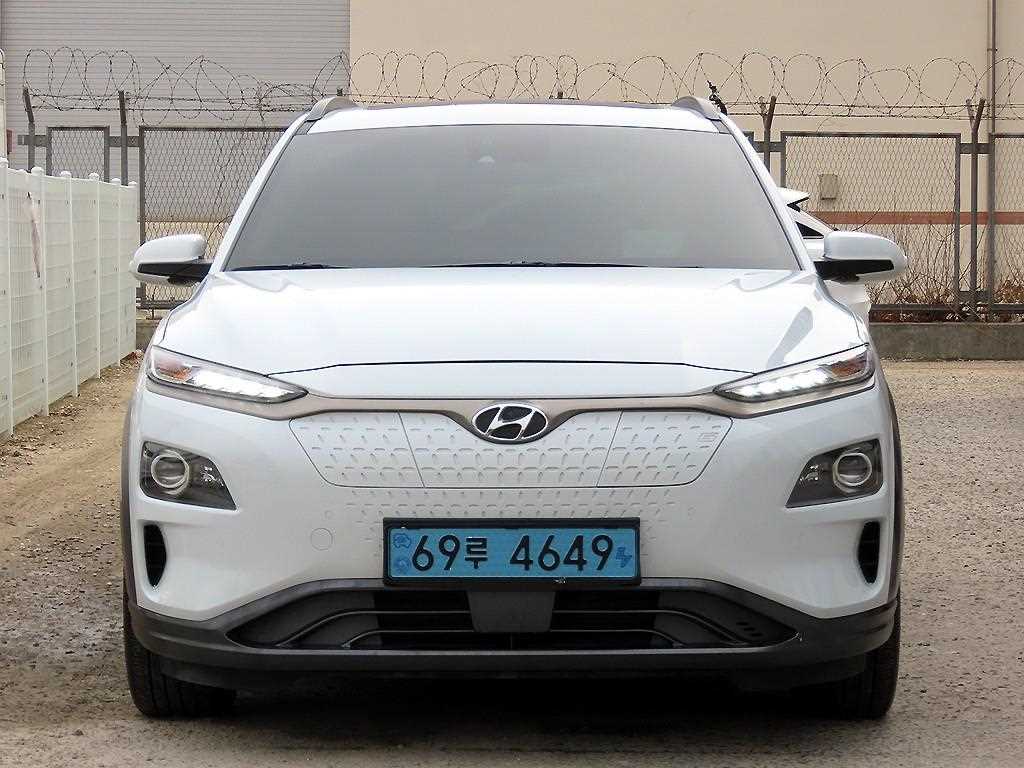 HYUNDAI Kona 2019 Blanco - Importación desde Corea - HF Imports Iquique - Foto 1