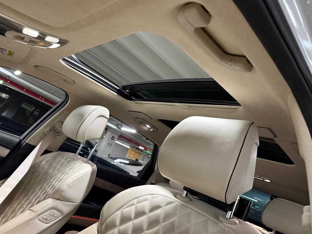 Genesis GV80 - Vista 9