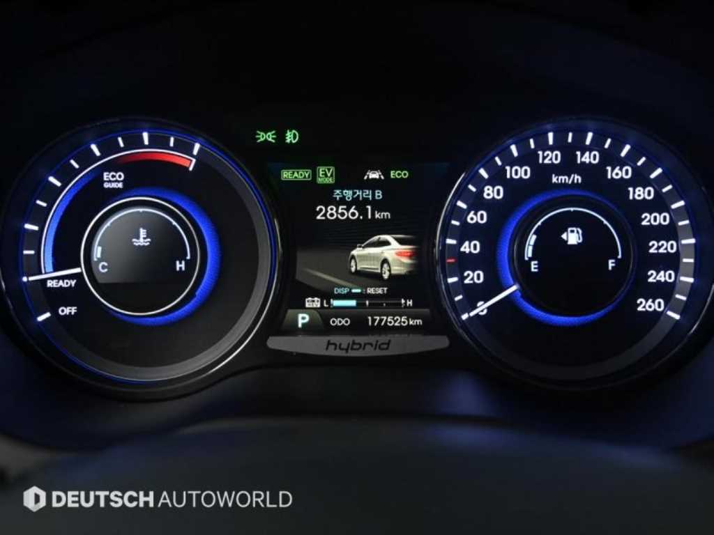 HYUNDAI Grandeur - Vista 8