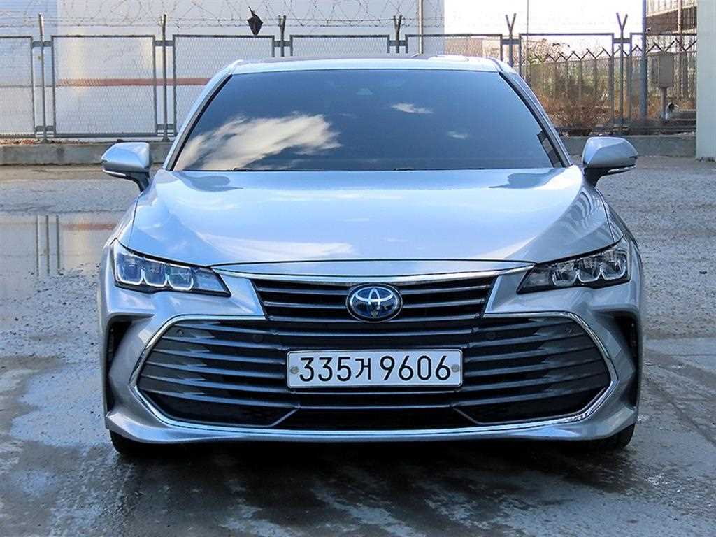 Toyota Avalon 2019 Plateado - Importación desde Corea - HF Imports Iquique - Foto 1