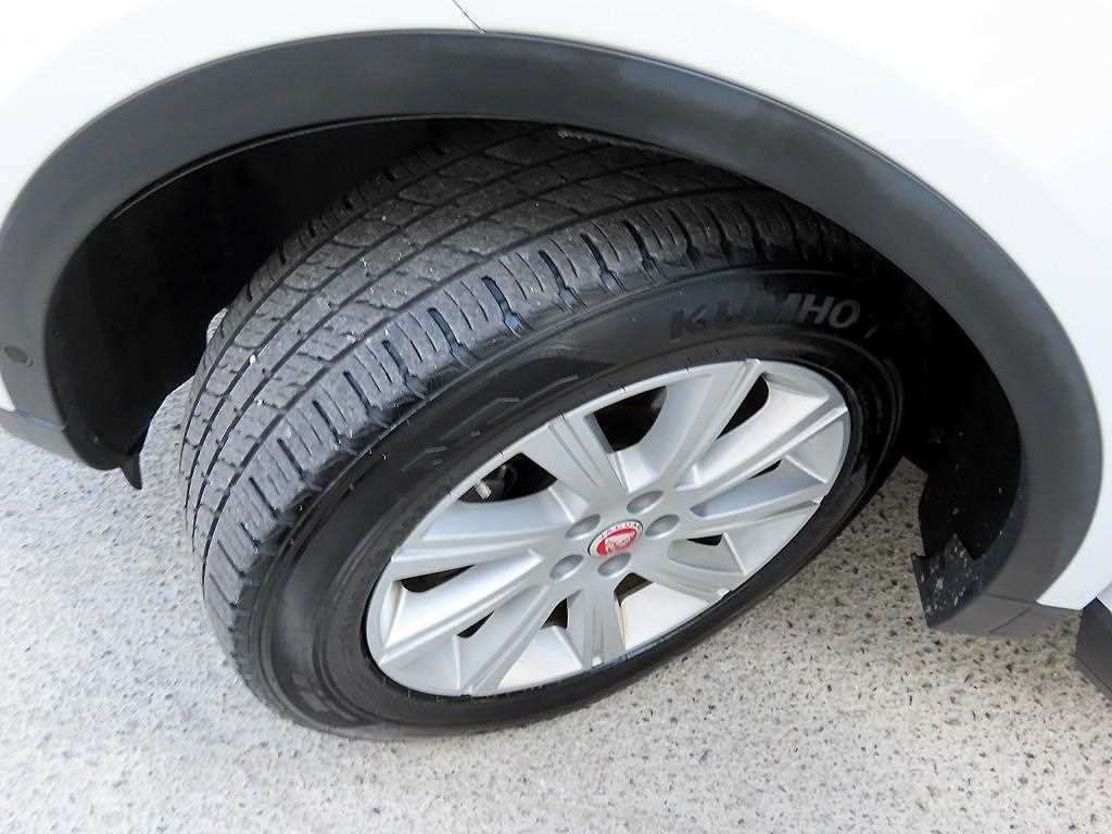 Jaguar E-PACE 2019 Blanco - Importación desde Corea - HF Imports Iquique - Foto 20