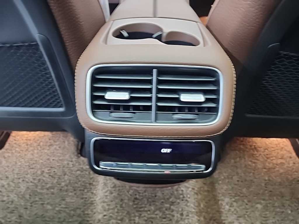 Mercedes Benz GLS Class 2024 - Importación desde Corea - HF Imports Iquique - Foto 13