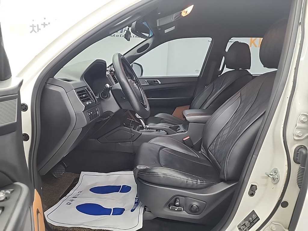 Ssangyong Rexton - Vista 11