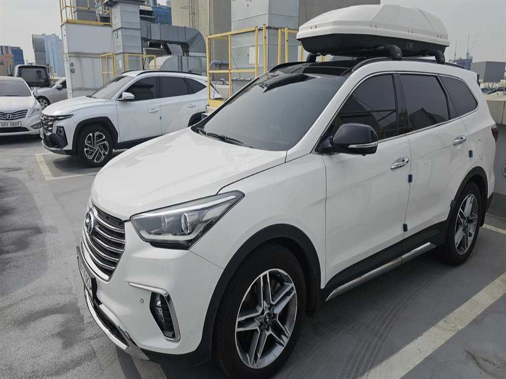 HYUNDAI Maxcruz - Vista 3