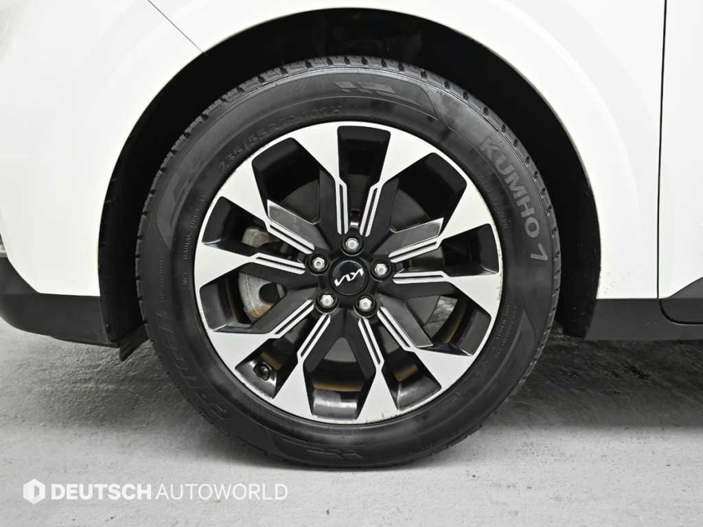 KIA Carnival - Vista 5