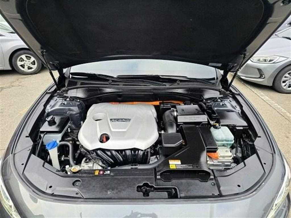 HYUNDAI Grandeur - Vista 5