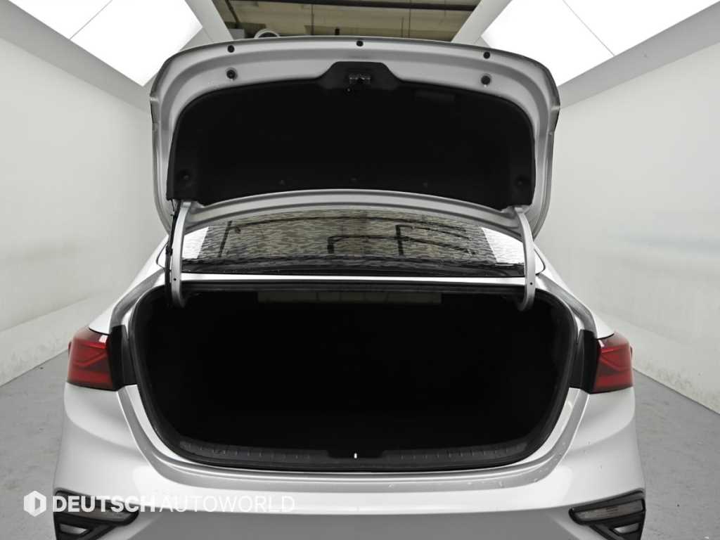 KIA K3 2019 Gris - Importación desde Corea - HF Imports Iquique - Foto 19