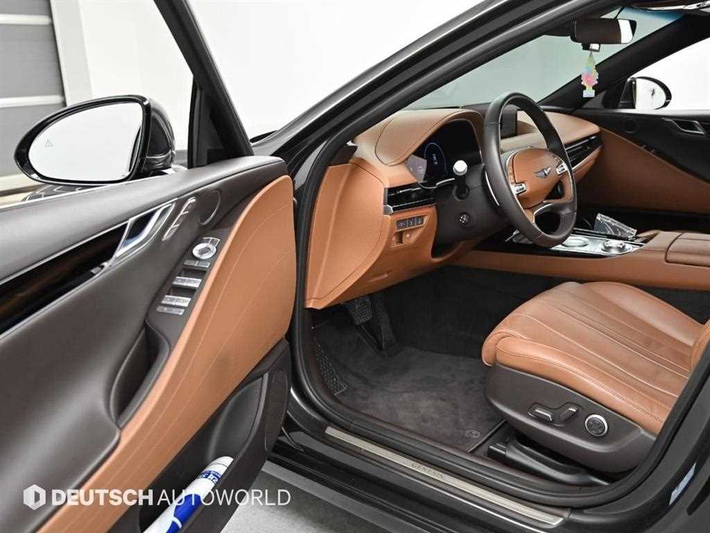 Genesis G80 - Vista 12