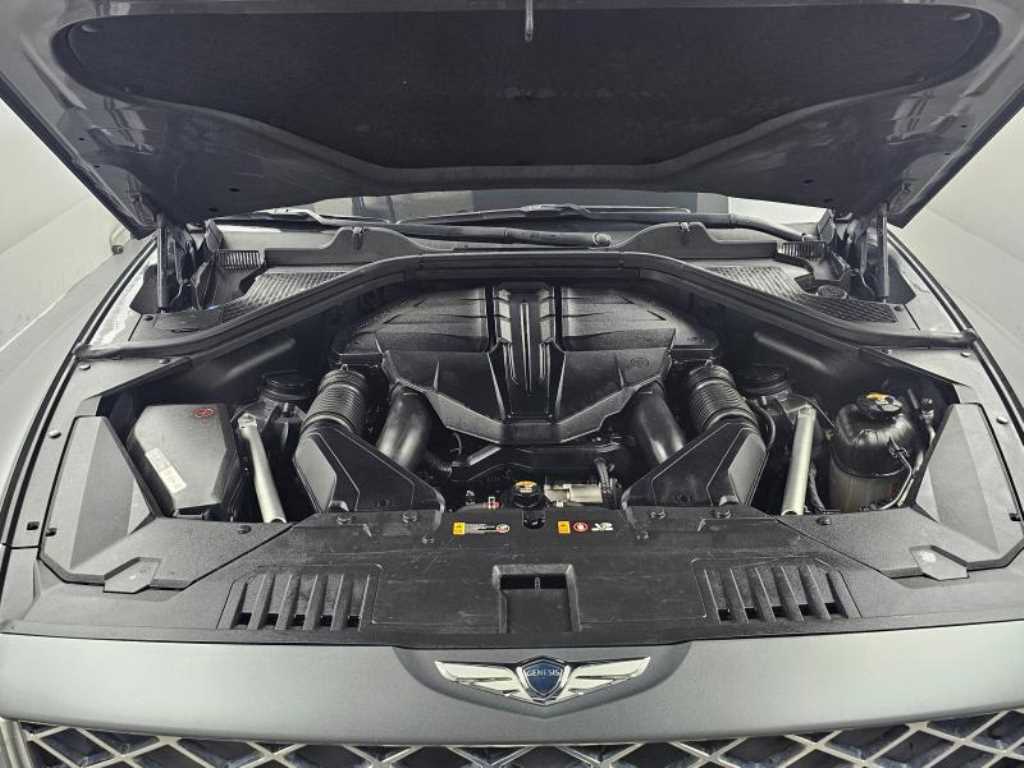 Genesis GV80 - Vista 6