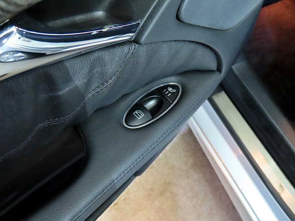 Mercedes Benz E class 2008 Plateado - Importación desde Corea - HF Imports Iquique - Foto 13