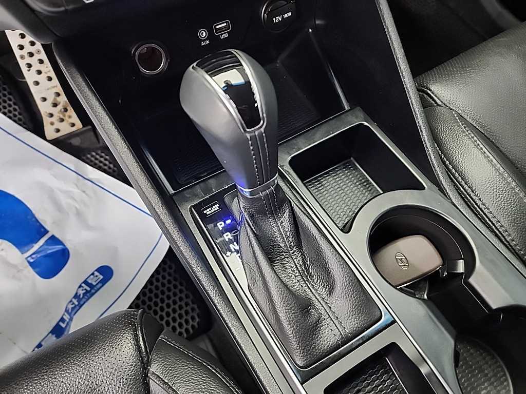 HYUNDAI Tucson - Vista 8