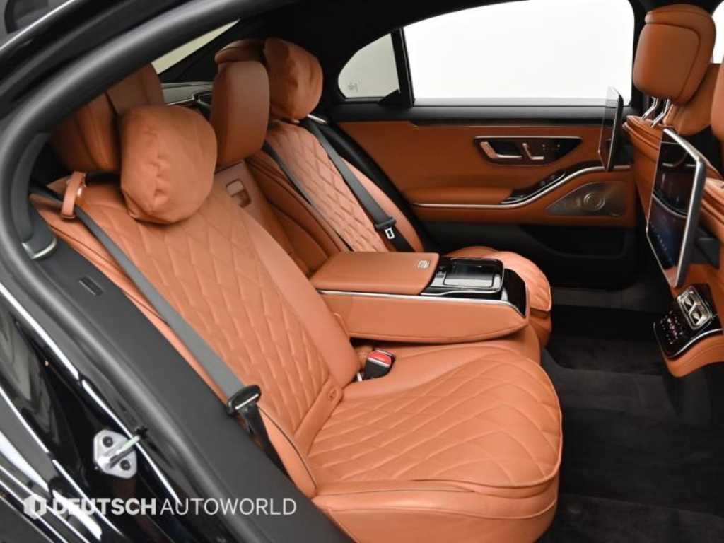 Mercedes Benz S Class - Vista 12