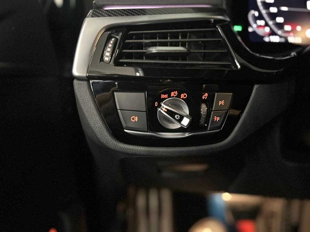 BMW 5 Series - Vista 4