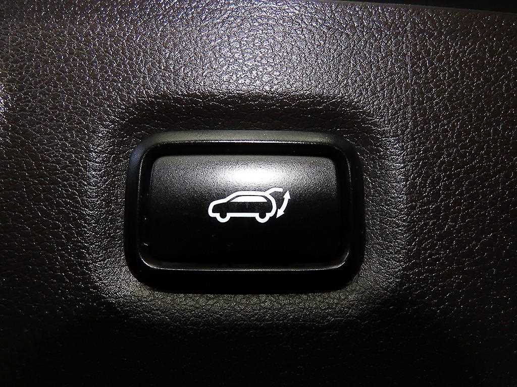 HYUNDAI Santa Fe 2019 Negro - Importación desde Corea - HF Imports Iquique - Foto 16