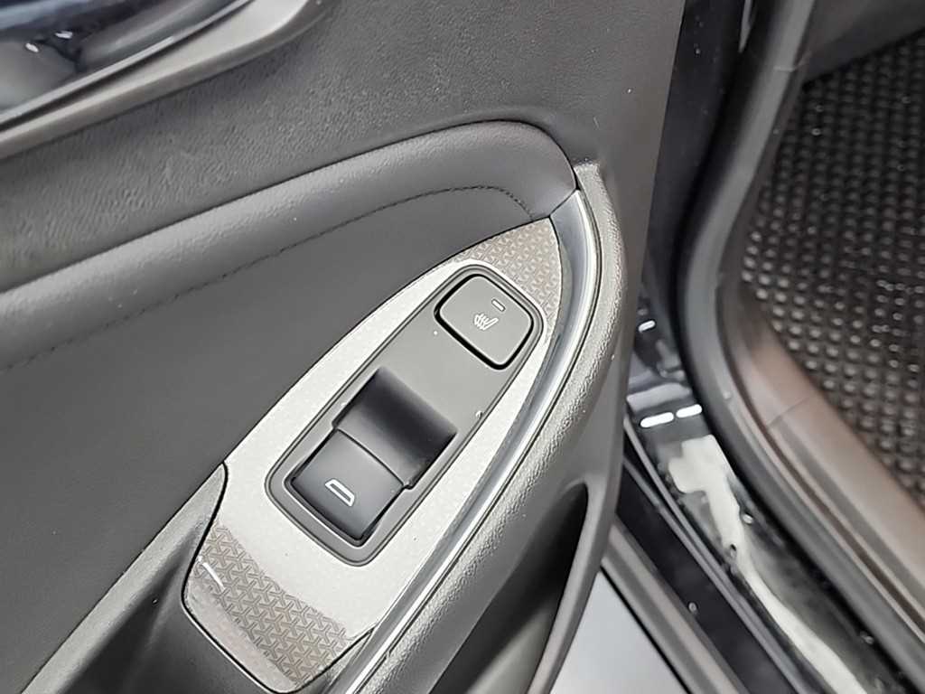 Chevrolet Malibu 2019 Negro - Importación desde Corea - HF Imports Iquique - Foto 13