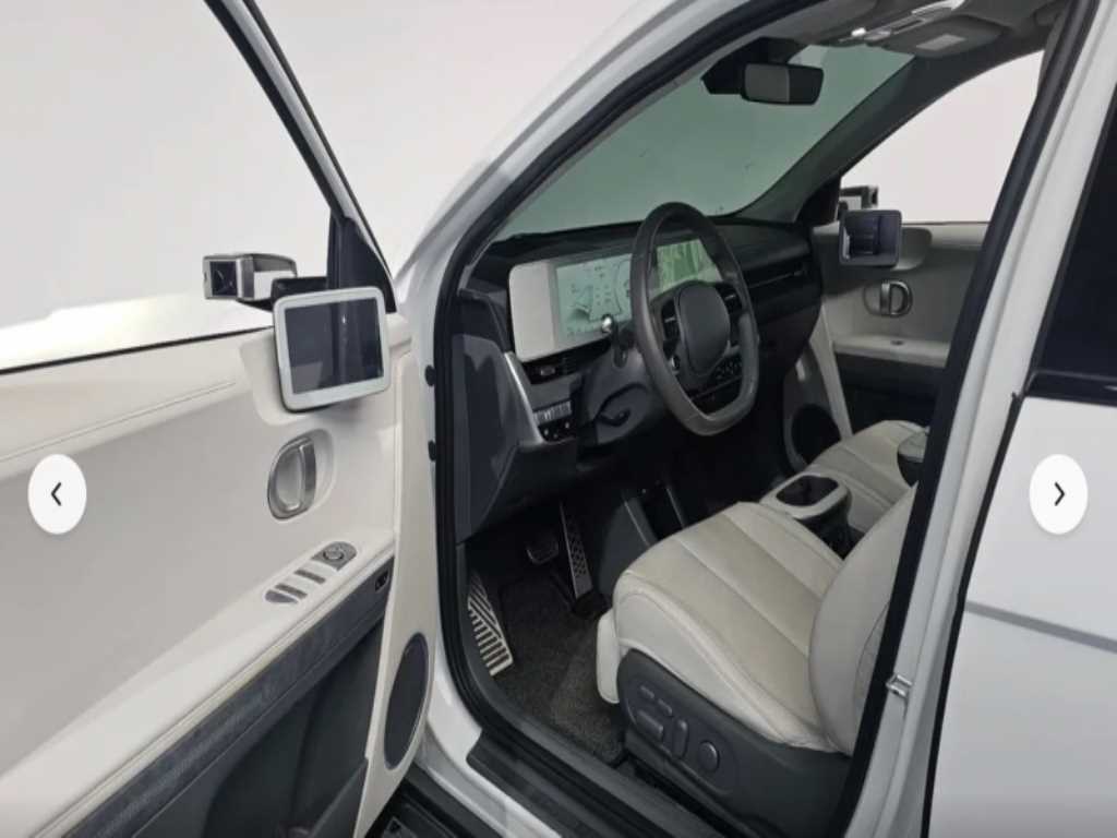 HYUNDAI Ioniq 5 - Vista 7