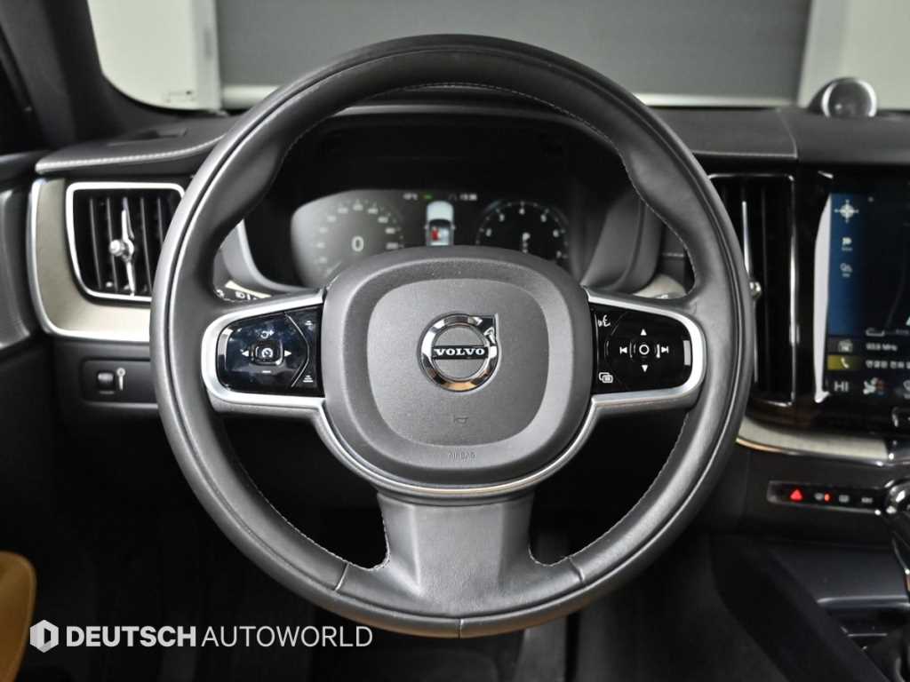 Volvo XC60 2019 Blanco - Importación desde Corea - HF Imports Iquique - Foto 13