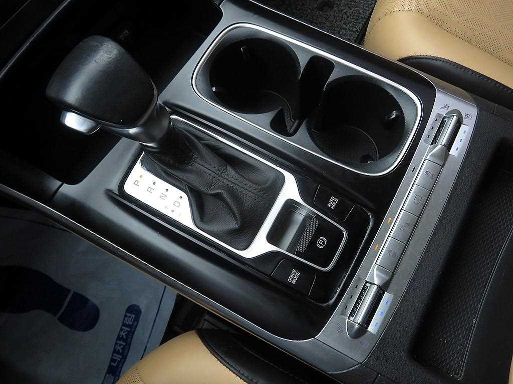 KIA Carnival 2021 - Importación desde Corea - HF Imports Iquique - Foto 15