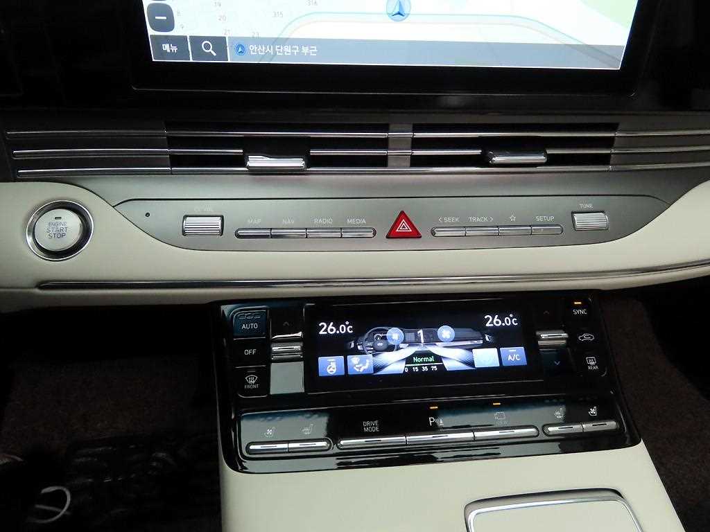 HYUNDAI Grandeur - Vista 9