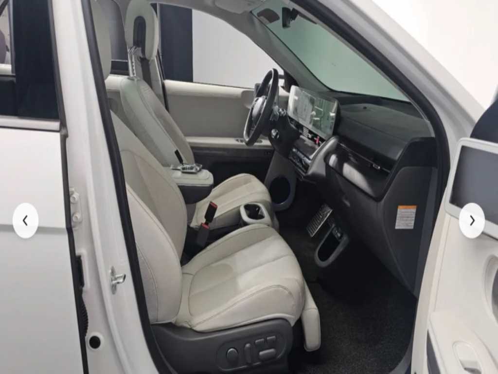 HYUNDAI Ioniq 5 - Vista 8