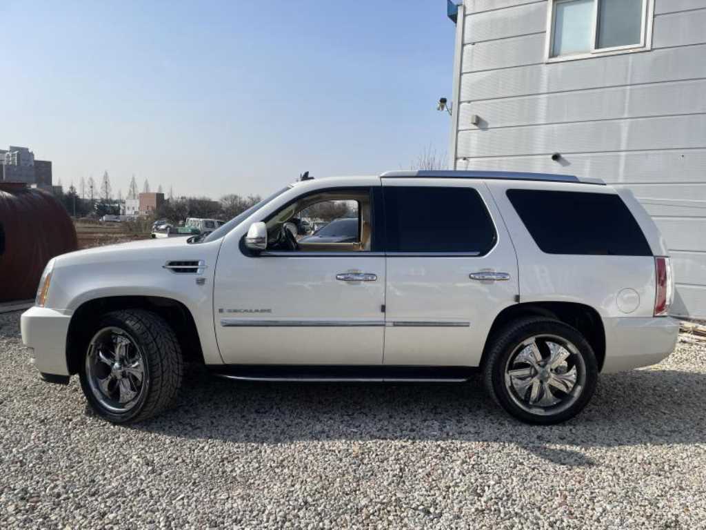 Cadillac Escalade - Vista 6