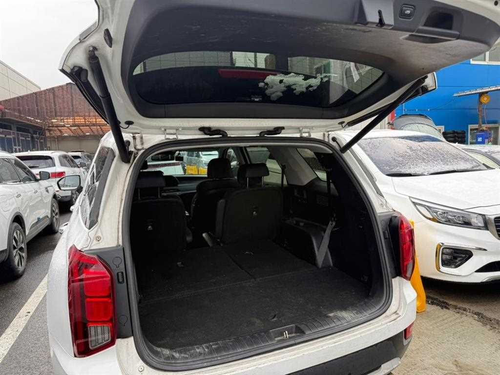 HYUNDAI Palisade - Vista 5