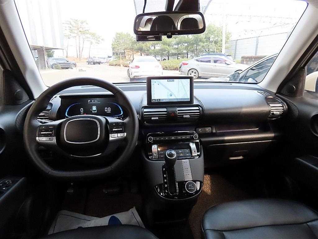 HYUNDAI Casper - Vista 7