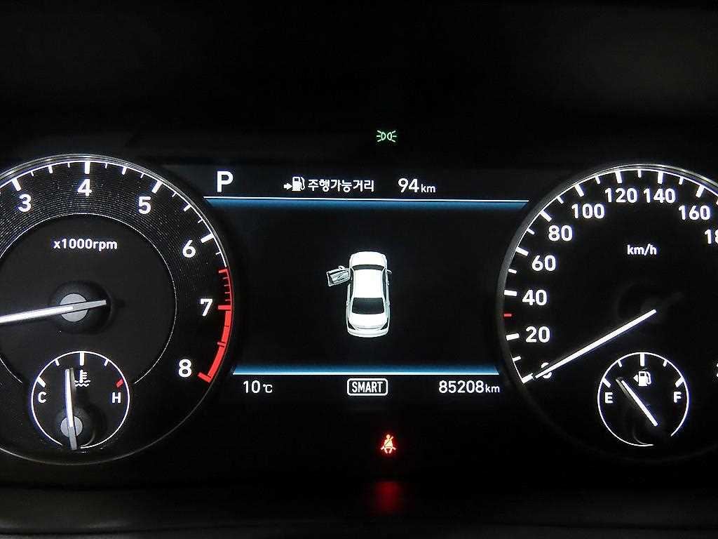 Genesis EQ900 - Vista 9