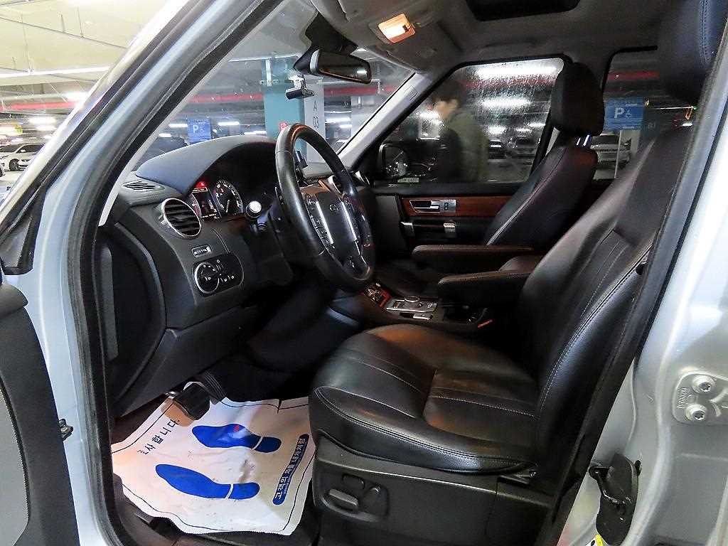 Land Rover Discovery - Vista 6