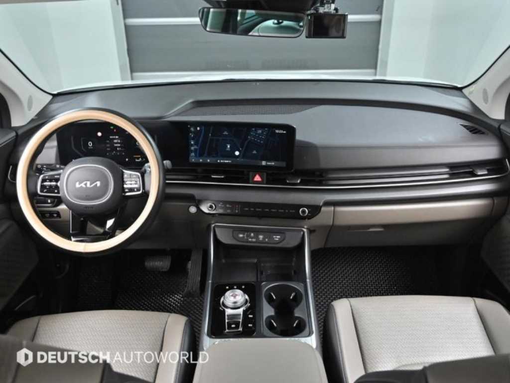 KIA Carnival - Vista 7