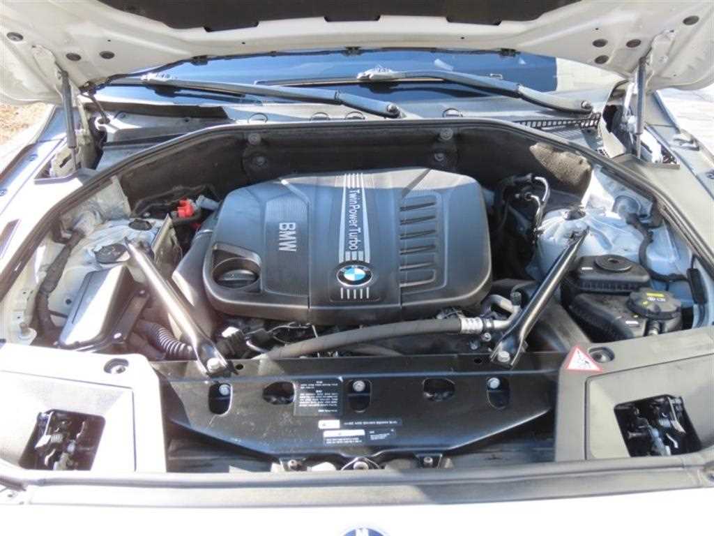 BMW Gran Turismo 2015 Plateado - Importación desde Corea - HF Imports Iquique - Foto 19