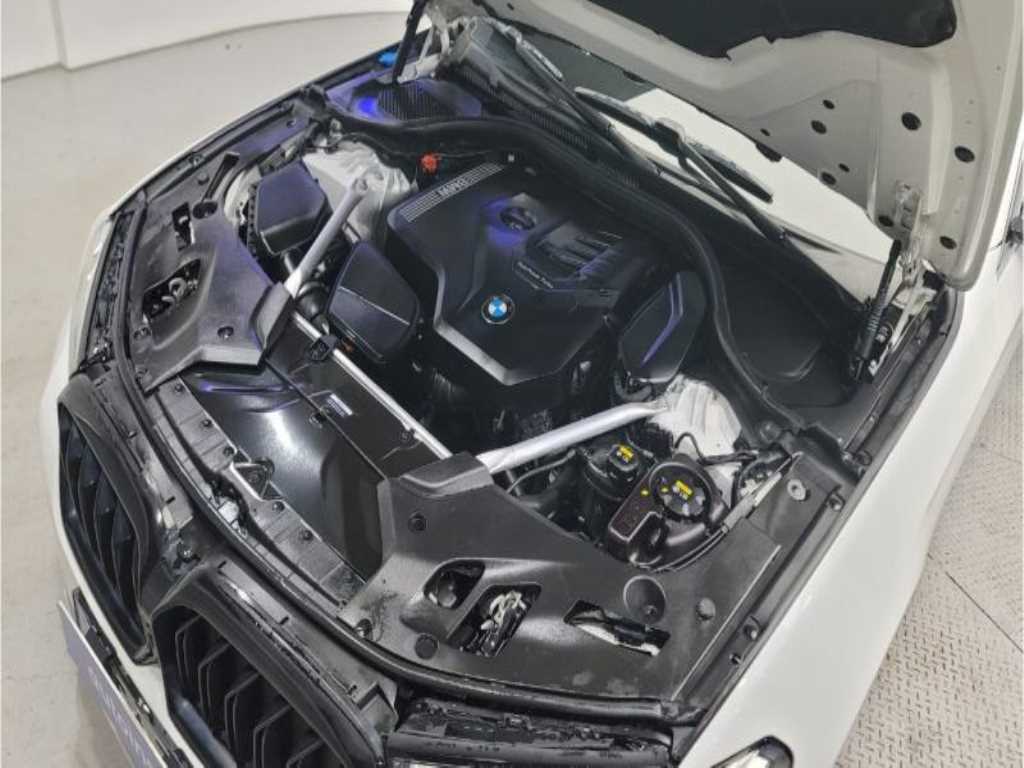 BMW 5 Series - Vista 6