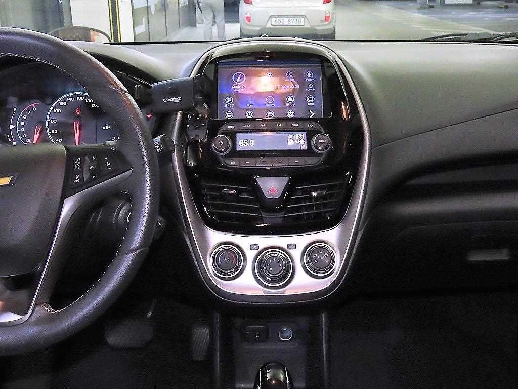 Chevrolet Spark - Vista 11