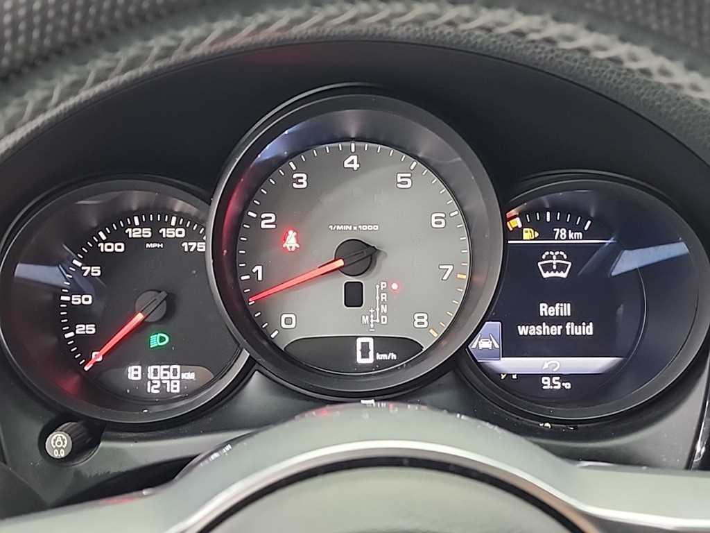 Porsche Macan - Vista 6