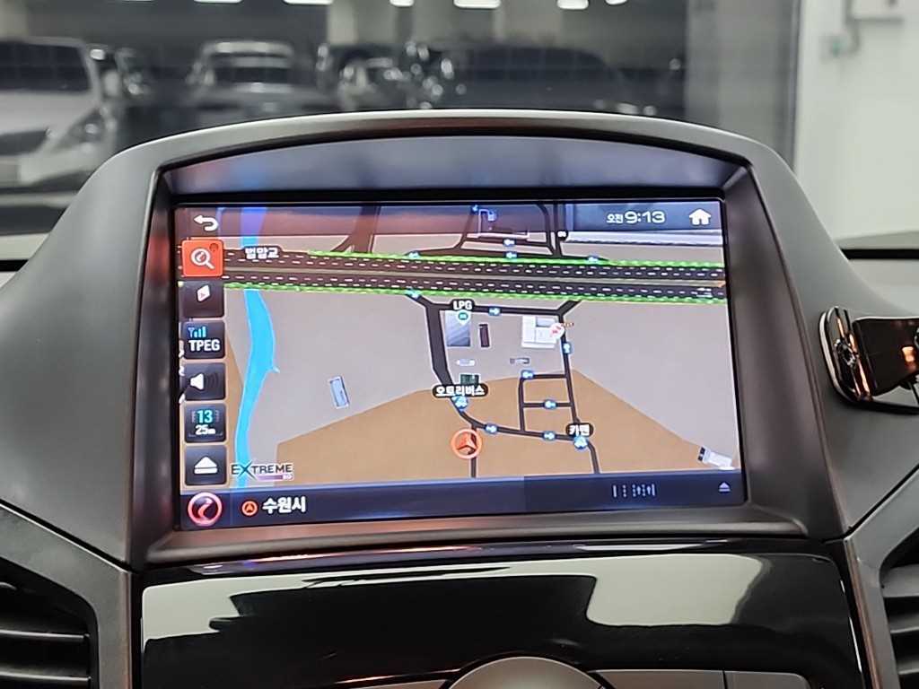 Chevrolet Orlando 2017 Blanco - Importación desde Corea - HF Imports Iquique - Foto 14