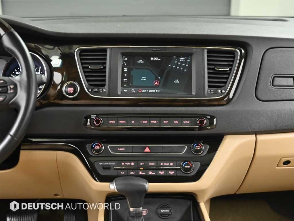 KIA Carnival 2019 Blanco - Importación desde Corea - HF Imports Iquique - Foto 14