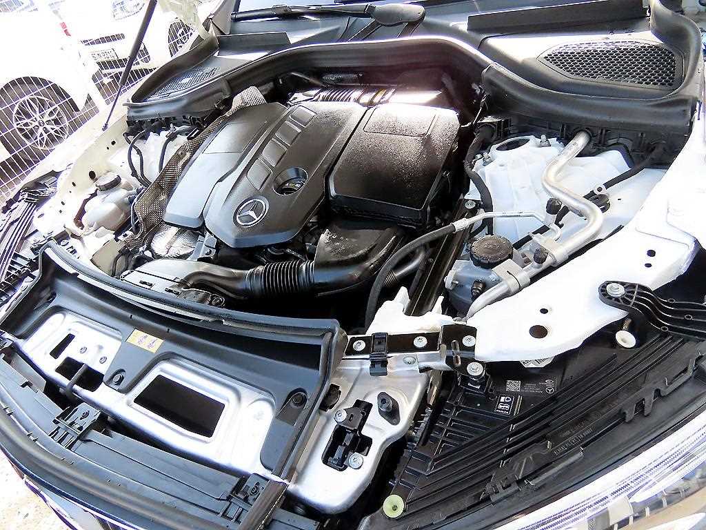 Mercedes Benz GLC Class 2023 Blanco - Importación desde Corea - HF Imports Iquique - Foto 19