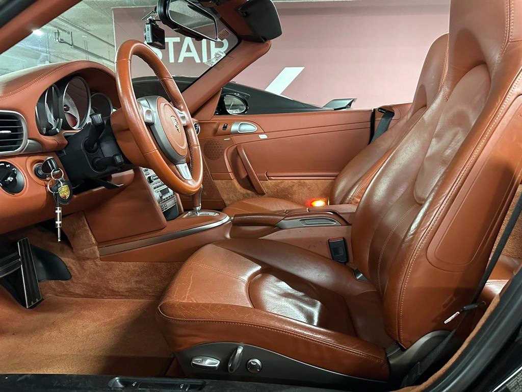 Porsche 911 - Vista 10