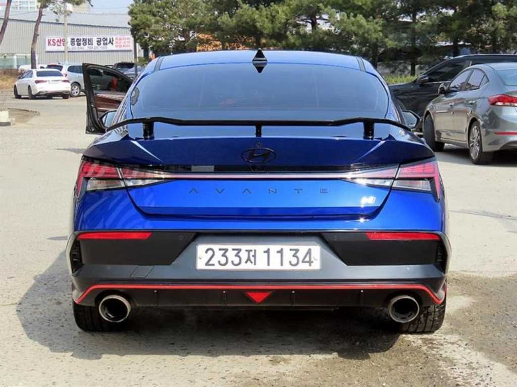 HYUNDAI Avante - Vista 4